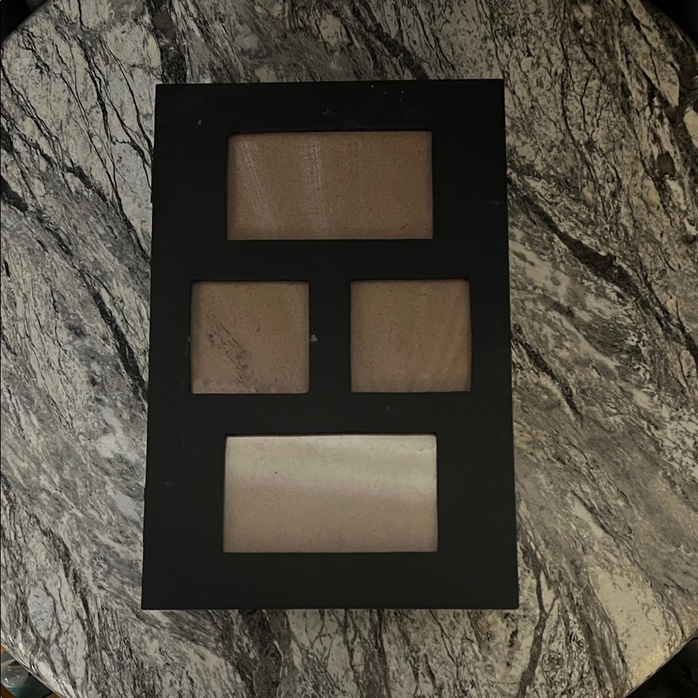 Elegant Black Jewelry Organizer